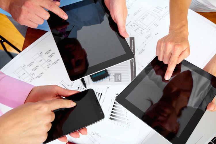 How to Ensure Consistency Across a Mobile Workforce with Tablet Technology