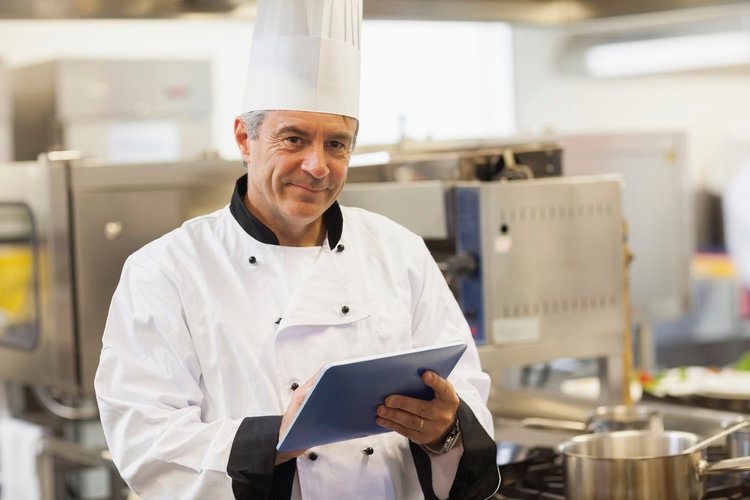 The Top 4 Challenges of Restaurant Training Software in a Digital World