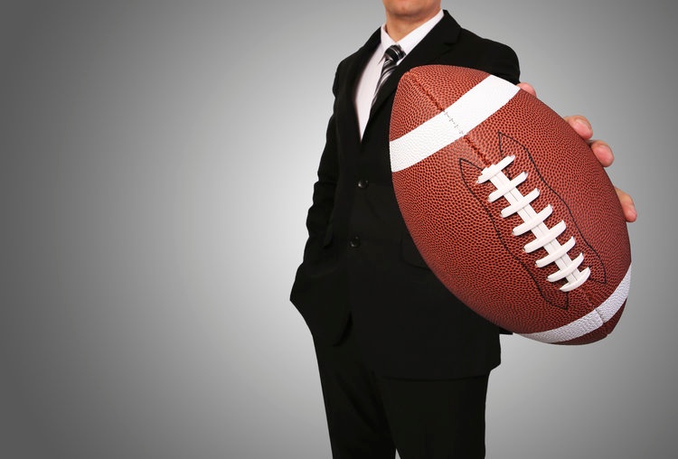 The Top 4 Ways the Corporate Trainer Is the Quarterback